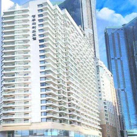 Busan Yeongmu Parade Hotel Haeundae Beach Exteriör bild